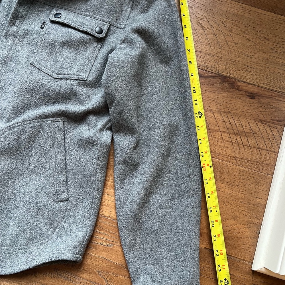 Wolf and Man Wool Gray Shirt Jacket Men’s Medium - Picture 6 of 6